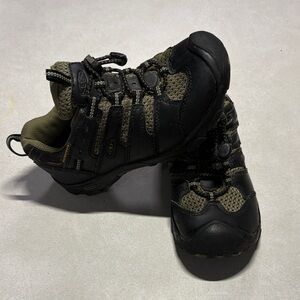 KEEN Kids' Black and Olive Sneakers